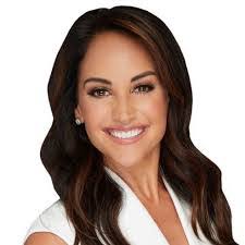 Emily Compagno's Instagram, Twitter & Facebook