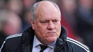 Garnet traditionally is a symbol of faith, love and constancy are its attributes. Martin Jol Trainerprofil Dfb Datencenter