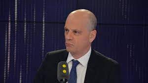 Il est interrogé par roselyne febvre de france 24. Circulaires Sur L Enseignement Des Gens Ont Un Interet A Mettre De L Huile Sur Le Feu Selon Jean Michel Blanquer