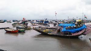 Mira-Bhayandar: Fishermen Cry Foul As 'Big' Operators Defy Monsoon Ban, Demand Probe