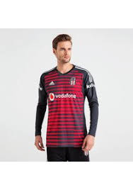 If the kits have holes in the pants, you must uncheck tattoo. Kits Kartal Yuvasi Webshop