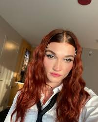 Mandy Lee (@mandyleed) • Instagram photos and videos