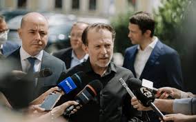 Potrivit executivului, intrunirea guvernului ar era nevoie si de avizul consiliului economic si social. Citu Nu Va Pariticpa La Sedinta De Guvern De Astazi Premeirul Si A Facut Program Pentru Intalnirea Cu Primarii Dc360