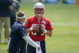 Our phil perry breaks down how the patriots' rookie mac jones was going to be the no. Josh Mcdaniels Lauds Cam Newton And Mac Jones During Patriots Otas