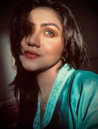 Chasing the golden hours ☀️ ❄️