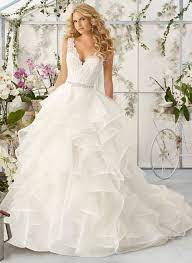 Das hochzeitskleid und die braut. 267 35 Ball Gown V Neck Court Train Organza Wedding Dress With Lace Beading Cascading Ruffles 0025088775 Hochzeit Kleidung Kleider Hochzeit Hochzeitskleid