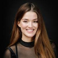 Elise Brennan's Instagram, Twitter & Facebook