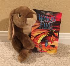 Wings of fire graphic novel 5 cover. Caramel Reviews The Dragonet Prophesy Book One Of Wings Of Fire By Tui Sutherland And Mike Holmes Bookbunnies