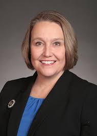 Iowa House committee OKs bottle bill changes; Redemption centers would  receive 2 cents per can and bottle, up from 1 cent