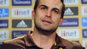 Hawks regain star AFL duo Lake and Gunston