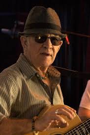 Hello Ellis Hunwicks and Tom Keen ! I don't remember you I'm sad to say ,  but remember every thing you mention , ie form 1M ,Miss Ingrwm.My best mate  was indeed