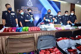 Breaking news headlines about malaysia, linking to 1,000s of sources around the world, on newsnow: 0zzjminxxb7mzm