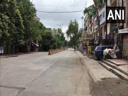 #corona #lockdown #cm #sadbhawnapaati #poonamsharma #indorenews for more information and news, please contact on below links: Indore Observes Lockdown On Sunday As Cases Surge To 5 352