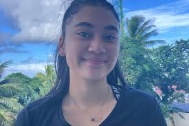 Ana Ellison's Instagram, Twitter & Facebook