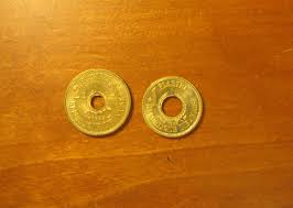 1955 Lebanon 2 Coins Lot 1 Piastre And 2 1 2 Piastres Gold Tone Color Lebanese Center Hole Collecting Jewelry Craft Supply Inv4 Coins Jewelry Crafts Jewelry Supplies