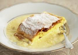 Wiener Millirahmstrudel Rezept Rezept Rezepte Millirahmstrudel Lebensmittel Essen