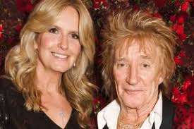 Hollywood legend dies suddenly as family issue heartbroken statement