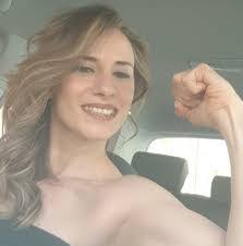 Sonia Alba's Instagram, Twitter & Facebook