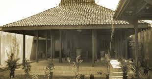 Rumah joglo situbondo yang mewakili kekhasan rumah tradisional jatim. Seni Wisata Budaya Keunikan Rumah Adat Tradisional Joglo Situbondo Jawa Timur