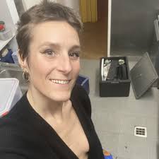 Stream Anne Colin music