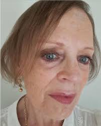 If You Write You're A Writer...Lesley Richardson