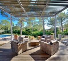 Maison Autonome Durable 00 Concept A Une Realisation De Glarchi Guillaume Loubet In 2020 Aarde Huizen Huizen