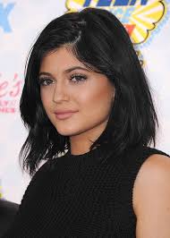Long Or Short Hair Which Kylie Jenner Do You Like Better Hollyscoop Short Hair Styles Kylie Jenner Hair Hair Inspiration Color