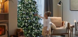 This christmas tree dress comes to you via home depot. How To Decorate A Christmas Tree Like A Pro Real Homes