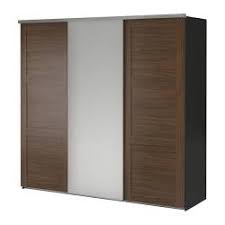 Le placard à balais est situé avant l'escalier du boss et vous pouvez y entrer. Armoire Elga Ikea Bright Shadow Online