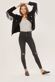 Joni's are a style that we will forever love, no matter what season. Topshop Black Ripped Skinny Jeans Size 8 W2632 38 Joni Jeans Black Ripped Skinny Jeans Topshop Outfit