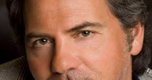 Huntington Bank, Tom Gores unveil $25 million loan and grant program for  Flint water crisis