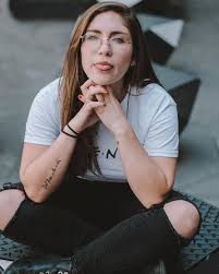 Nath campos era conocida por sus divertidos vines y solía hacer videos con su ex novio ramiro sarrelangue, pero rompieron hace más de un año. Pin En Nath