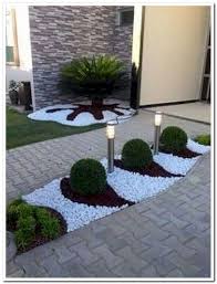 50 Best Front Yard And Backyard Landscaping Ideas For Your Home Backyardlandscaping Backyardland Courtyard Landscaping Front Yard Landscaping Design Backyard