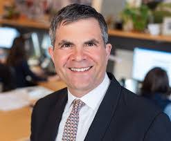 Eric Dolph's Instagram, Twitter & Facebook