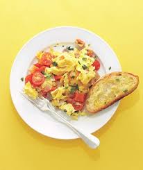 Basically on an egg fast you are consuming eggs, butter (or other pure and healthy fat like olive oil or coconut oil), and cheese, with a few exceptions for low carb condiments like hot sauce, mustard, etc. 15 Healthy Egg Recipes Real Simple