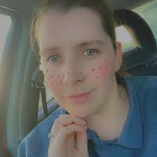 Miranda Pedersen's Instagram, Twitter & Facebook