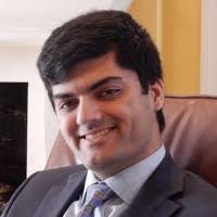 Peak Diversification: How Many Stocks Best Diversify an Equity Portfolio?