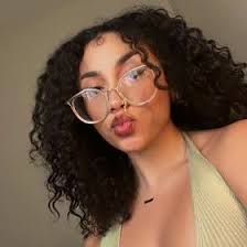 Briana Taylor (brianatylr)