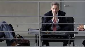 Diesen moment kann man nicht korrigieren. Fin De Partie Pour Le Chef Du Renseignement Interieur Allemagne Dw 06 11 2018