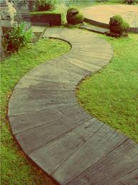 Wandering Path Paver Unstained Backyard Landscaping Backyard Hardscape