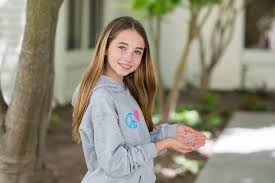 Collection by brazos valley orthodontics. How To Rock Braces Like Top Celebrities Quick List 2020