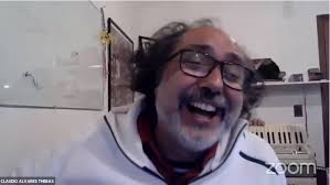 Live Over: Bate-papo com Cláudio Tebas