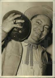 1958 Press Photo Dewey Compton, KTRH Farm Director