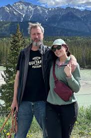 Comedian Tom Green marries fiancée Amanda Nelson