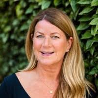 Janet Kaiser's Instagram, Twitter & Facebook