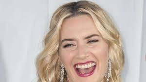 Why the titanic star is ok with her normal figure, happy in her when kate winslet bustles into a small gourmet grocery shop in manhattan's chelsea district, she. Kate Winslet Fur Steve Jobs Film Im Gesprach Tv Kino