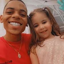 Aaliyah James's Instagram, Twitter & Facebook