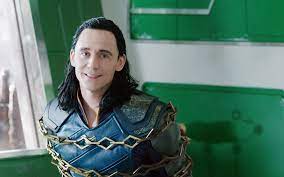 Новостей про локи накопилось много, ими я и поделюсь с вами в этой статье! Tom Hiddlston Vernetsya K Roli Loki V Solnom Seriale Posvyashennom Bogu Obmanshiku Zhurnal Esquire Ru