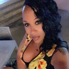 Lashawn Gibbs's Instagram, Twitter & Facebook