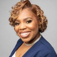 Candi Kish's Instagram, Twitter & Facebook